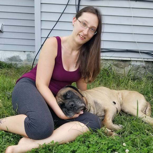 Meet your Posher, Amanda - Picture 1 of 1